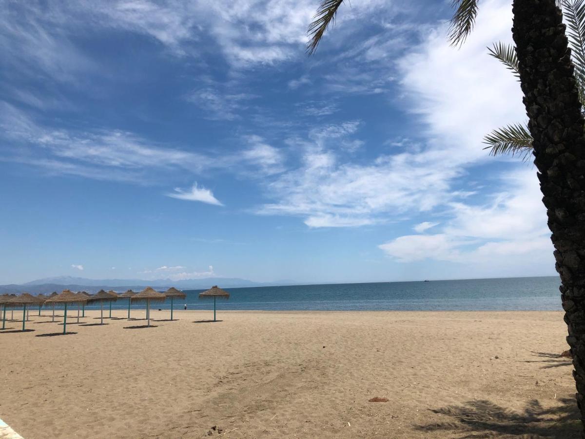 Carihuela Beach Apartment, 2Nd Line Torremolinos Kültér fotó