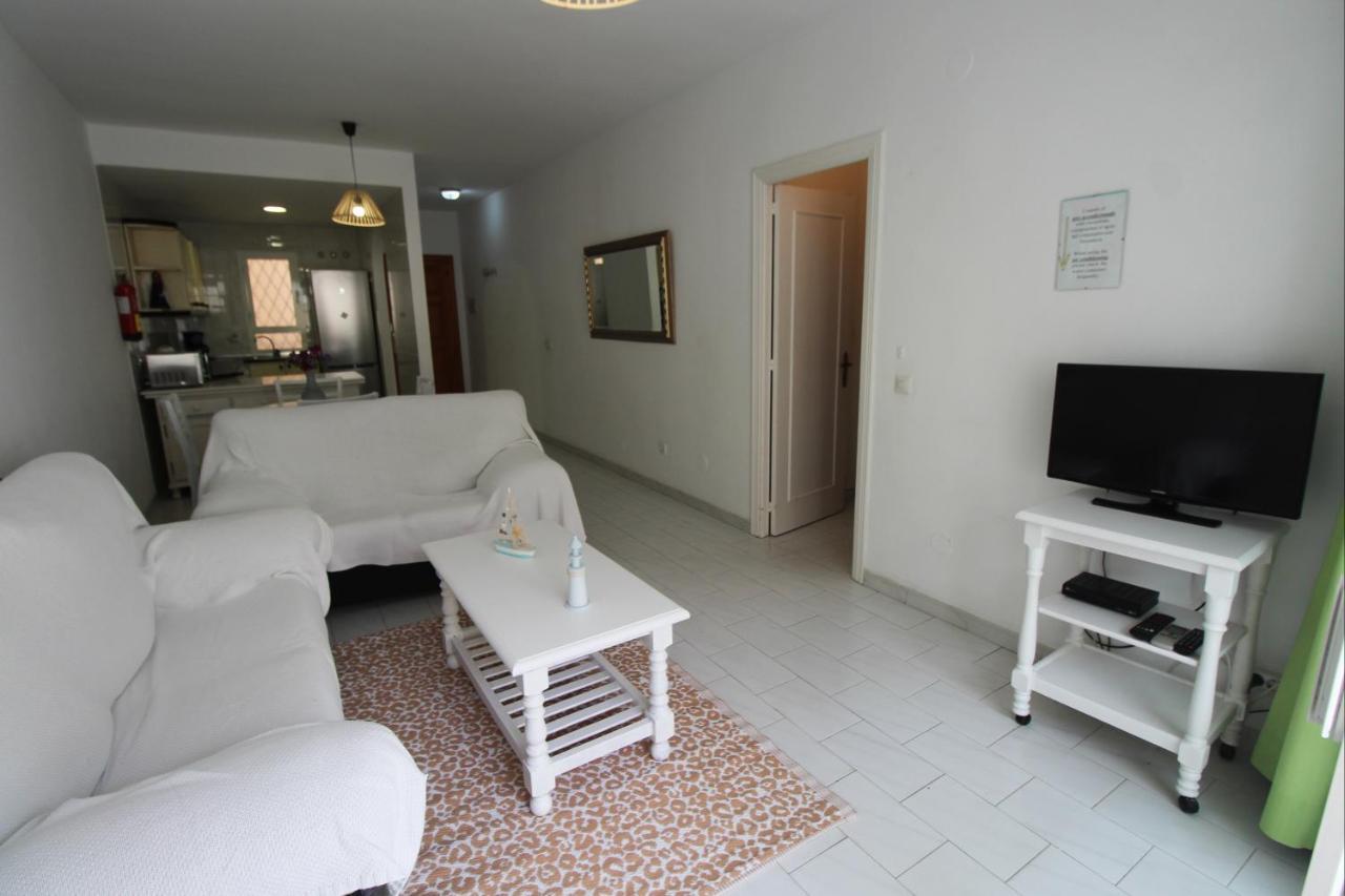 Carihuela Beach Apartment, 2Nd Line Torremolinos Kültér fotó